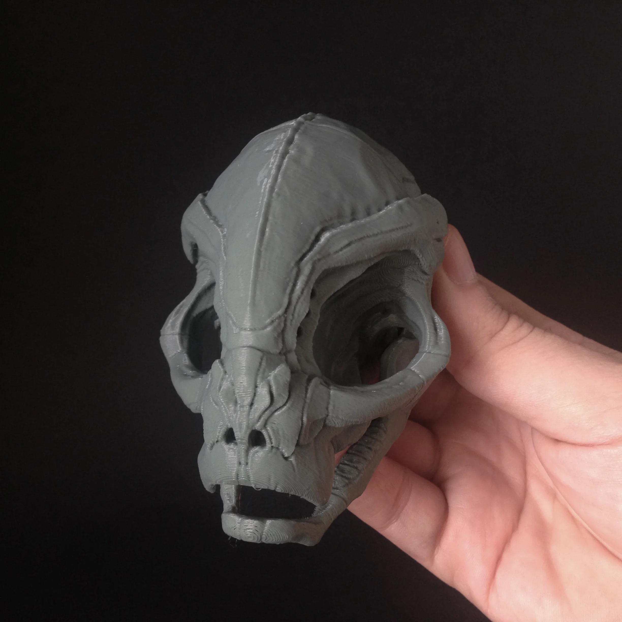 014 Creepy Skull - Image 3